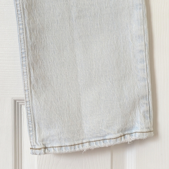 Abercrombie & Fitch Light Wash Baggy Mid Rise Straight Leg Curve Love Jeans 27 - Picture 14 of 14